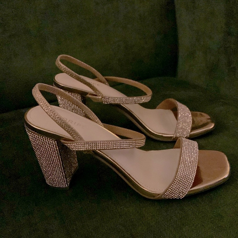 Perfect NYE rose gold sparkly heels